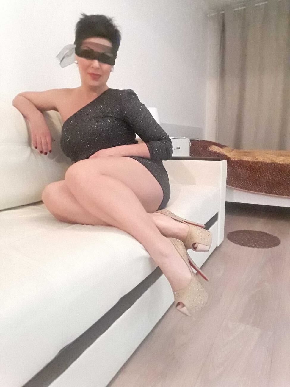 real escort se 65734691ecff3 1583